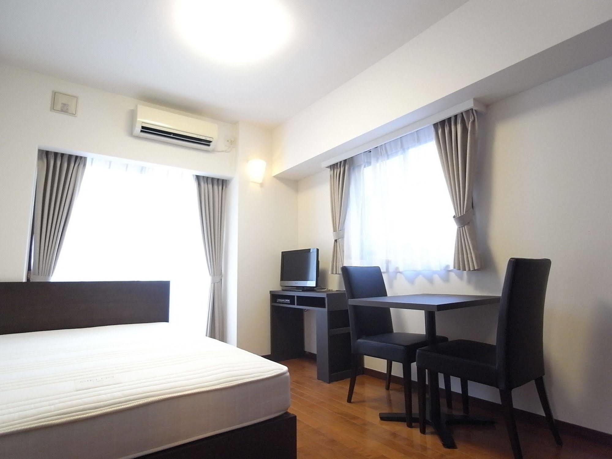 Palace Studio Shinjuku Tochomae Tokyo Dış mekan fotoğraf