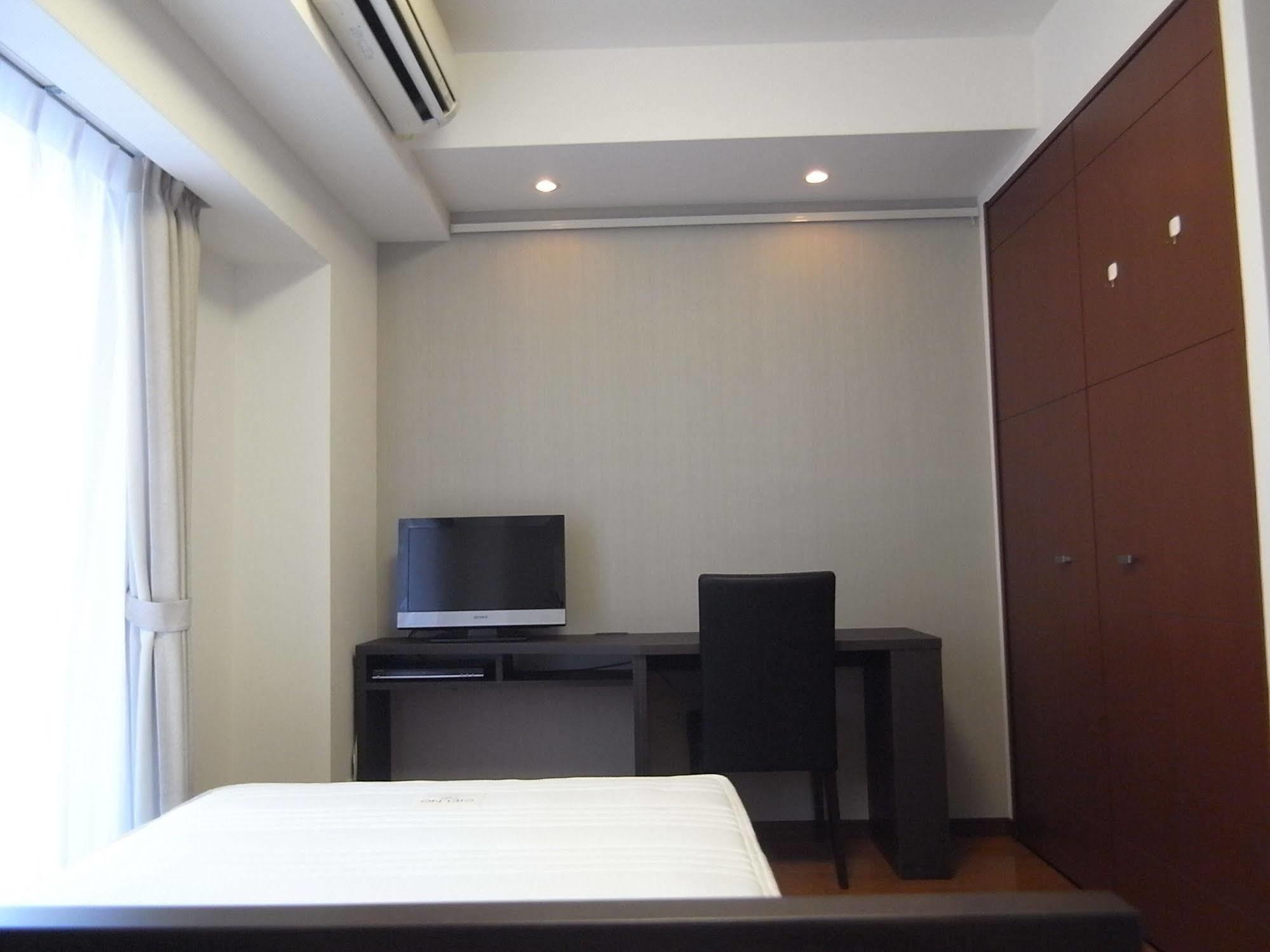 Palace Studio Shinjuku Tochomae Tokyo Dış mekan fotoğraf